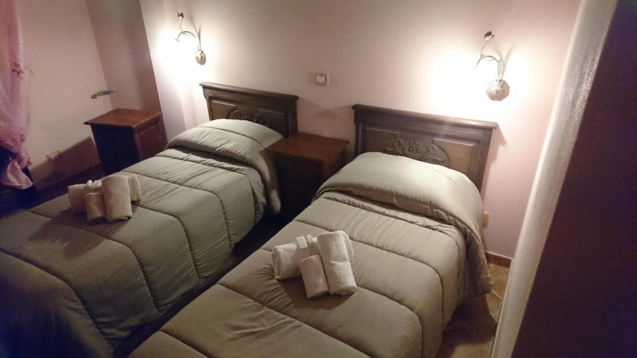 B&B Mony E Nico リオーラ・サルド エクステリア 写真